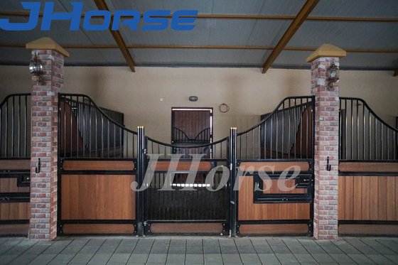 Outdoor Heavy Duty European Horse Stragans Barn Wszystkie kolory 10 stóp x 7 stóp