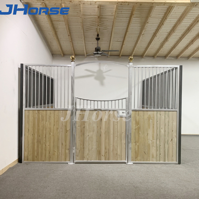 Bamboo Wooden Board Horse Stall Fronts / Horse Stable Steel Build 10ft