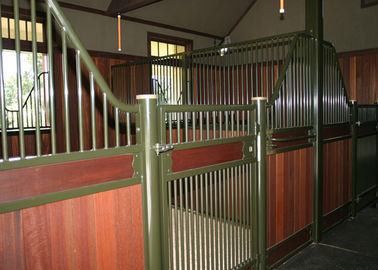 6 koni European Horse Stalls Solidna, spawana, jednoczęściowa rama