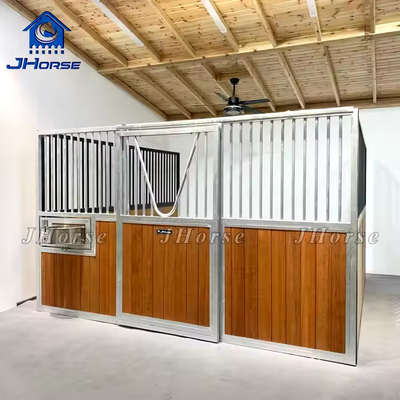 Zastosowane klasyczne Nice HDG Free Design Przenośne Sliding Horses Stable Horses Stall Front tymczasowe panele paszowe